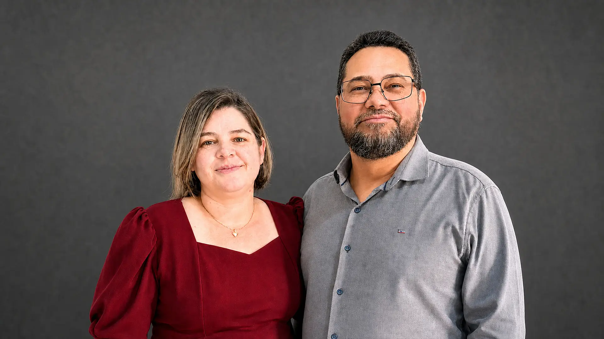 Pr. Maciel - Pra. Sílvia Pastores titulares